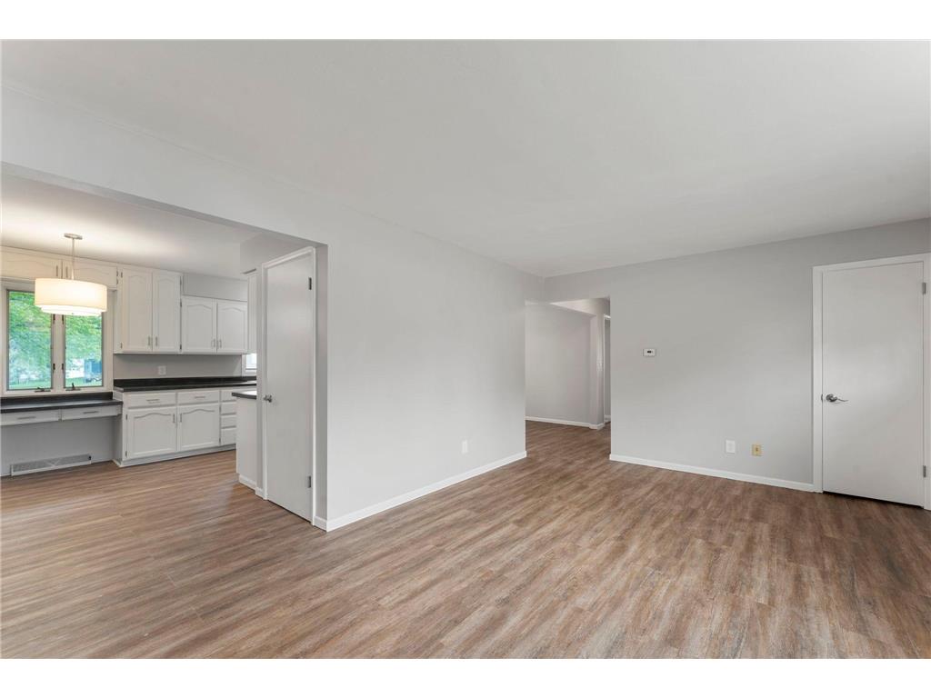 302 5th Avenue NW Dodge Center MN 55927 7067165 image17