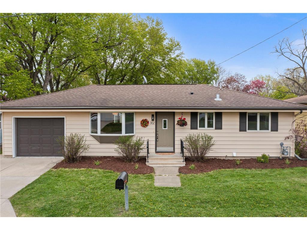 302 5th Avenue NW Dodge Center MN 55927 7067165 image2
