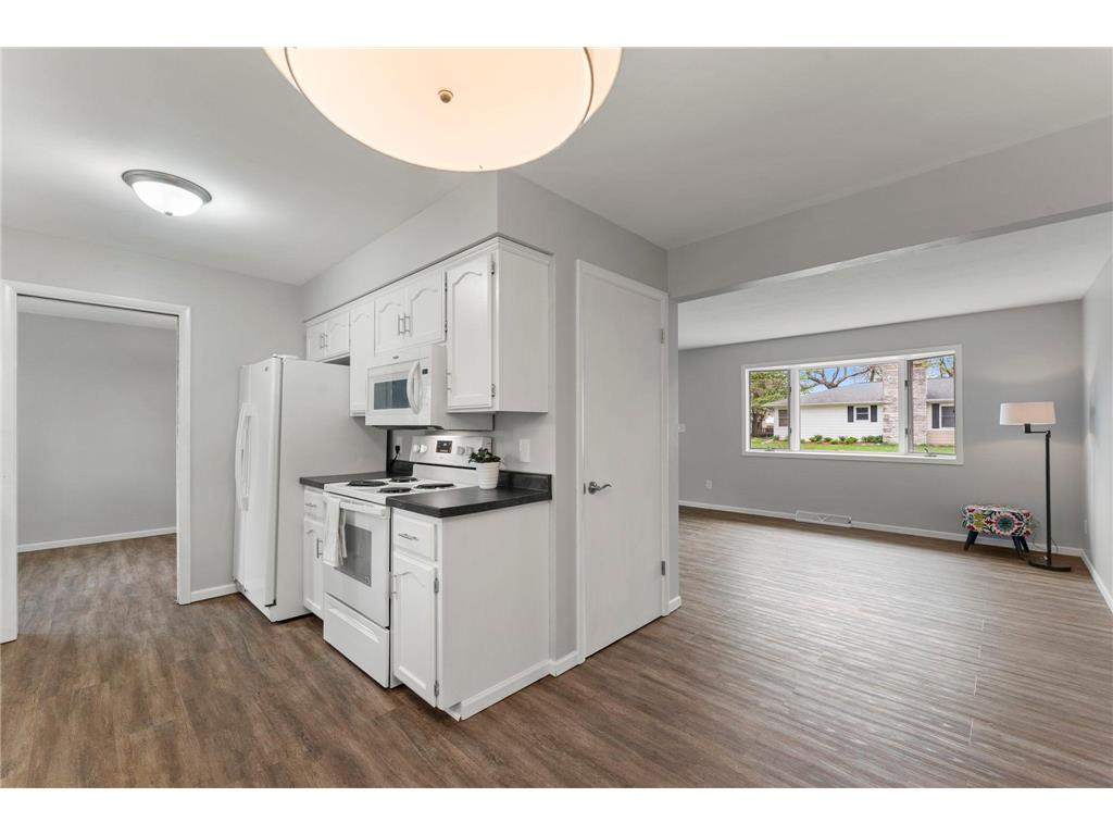 302 5th Avenue NW Dodge Center MN 55927 7067165 image23