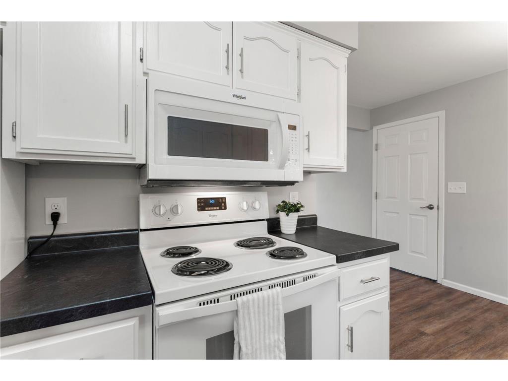 302 5th Avenue NW Dodge Center MN 55927 7067165 image28