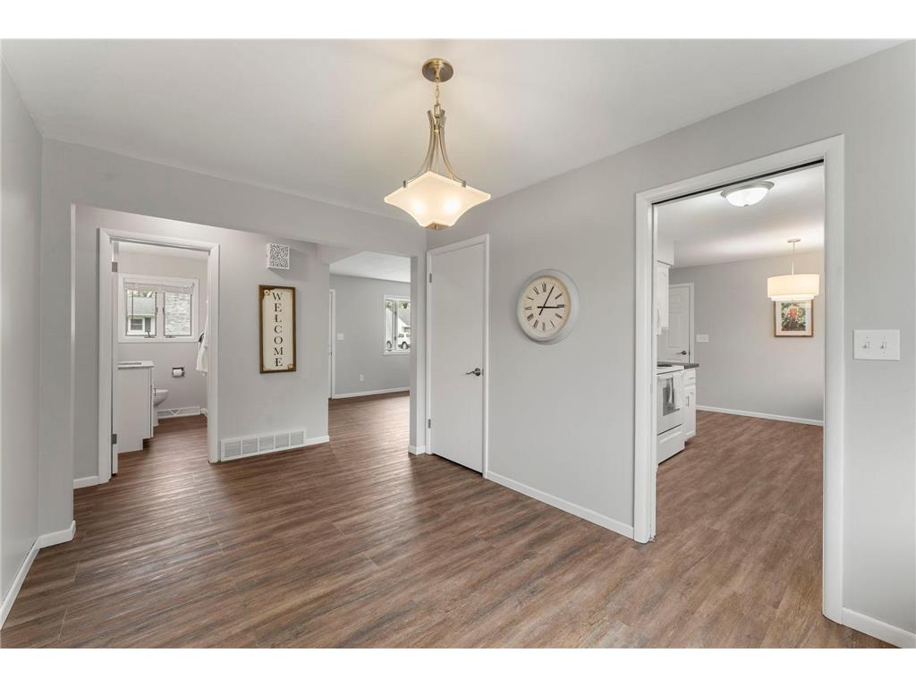 302 5th Avenue NW Dodge Center MN 55927 7067165 image32