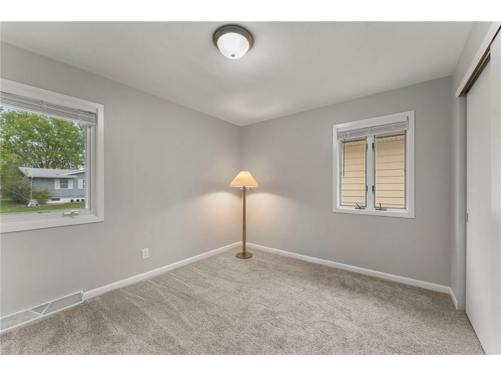 302 5th Avenue NW Dodge Center MN 55927 7067165 image39