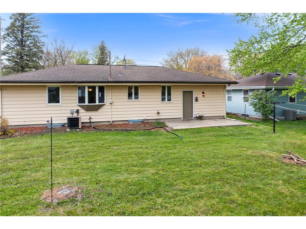302 5th Avenue NW Dodge Center MN 55927 7067165 image65