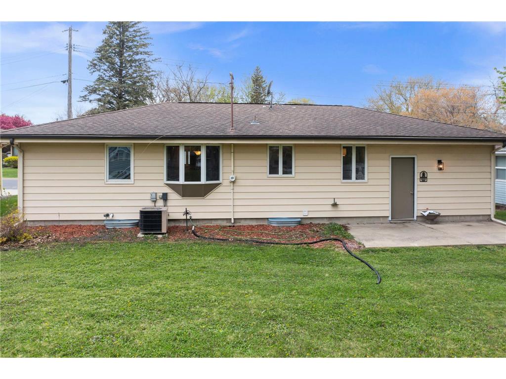 302 5th Avenue NW Dodge Center MN 55927 7067165 image66