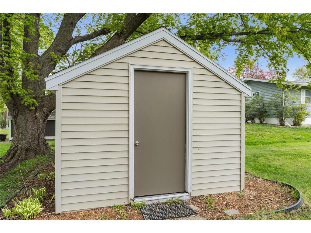 302 5th Avenue NW Dodge Center MN 55927 7067165 image67