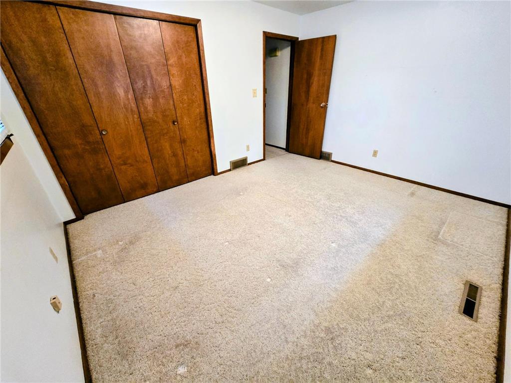 302 8th Avenue NW Pipestone MN 56164 7033823 image23