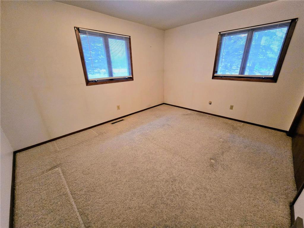 302 8th Avenue NW Pipestone MN 56164 7033823 image25