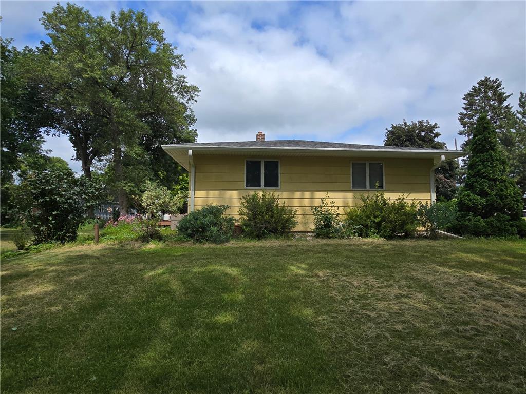 302 8th Avenue NW Pipestone MN 56164 7033823 image37