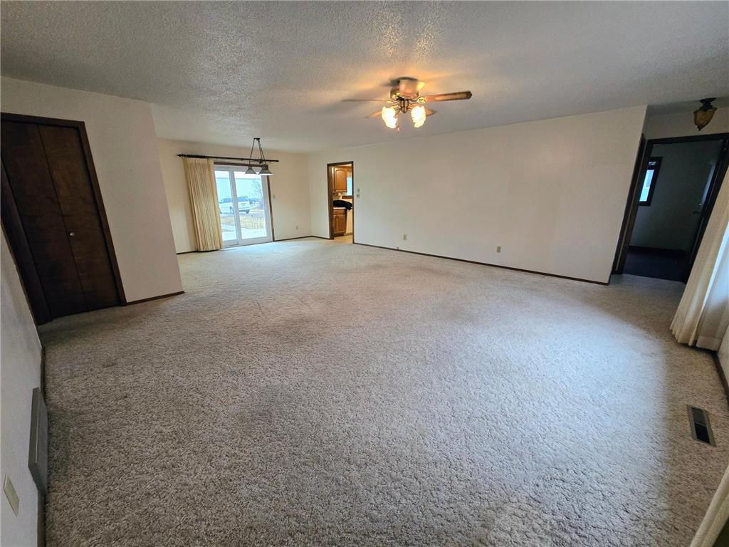 302 8th Avenue NW Pipestone MN 56164 7033823 image9