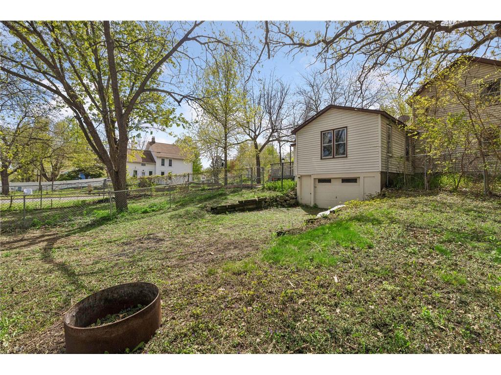 302 9th Street W Hastings MN 55033 7052857 image44