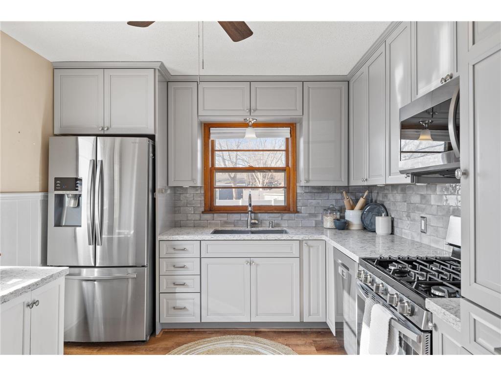 302 Belle Aire Drive Champlin MN 55316 6628798 image1