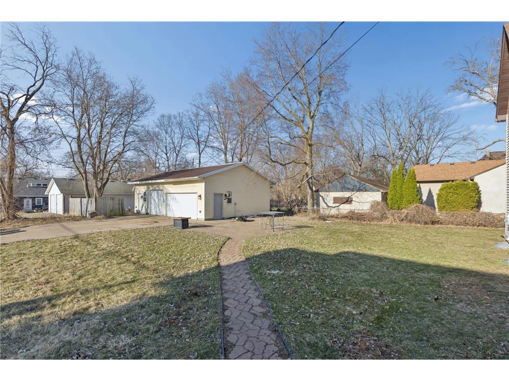 302 Benton Street Anoka MN 55303 7055423 image39