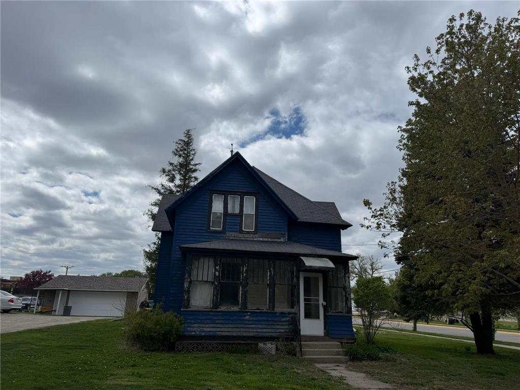 302 Broadway Avenue S New Richland MN 56072 7070767 image1