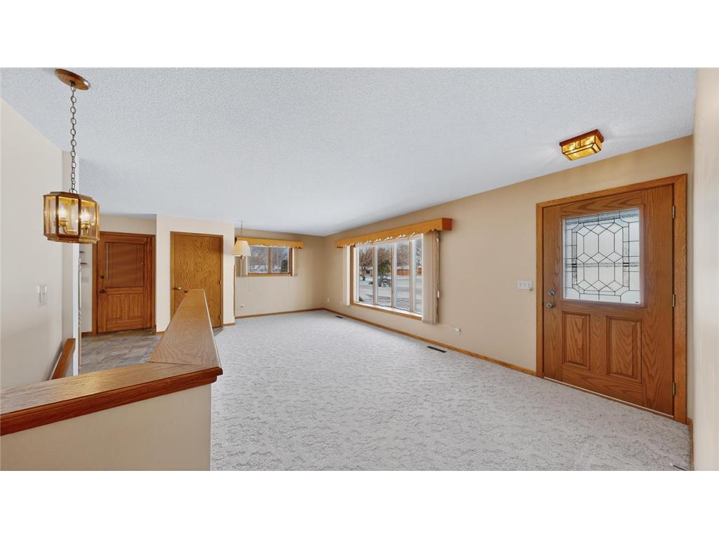 302 Cross Street Lake City MN 55041 7010562 image12