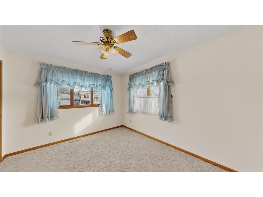 302 Cross Street Lake City MN 55041 7010562 image32