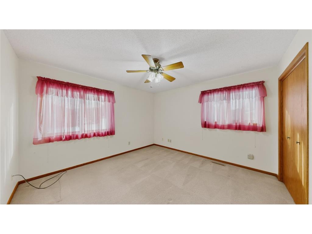 302 Cross Street Lake City MN 55041 7010562 image33