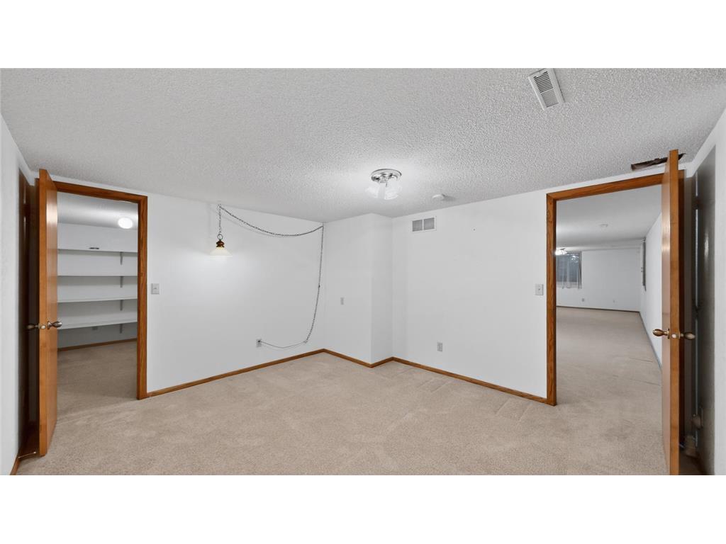 302 Cross Street Lake City MN 55041 7010562 image39