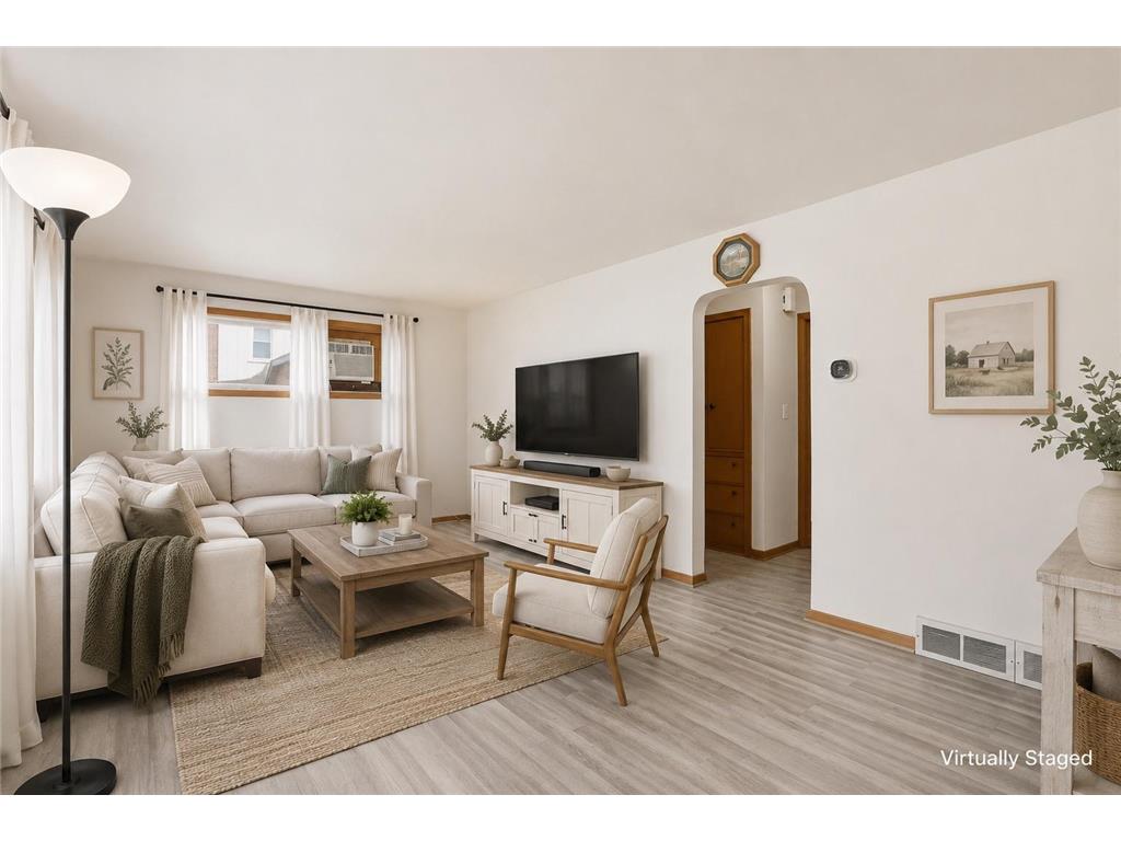 302 Division Street Gaylord MN 55334 6798591 image2