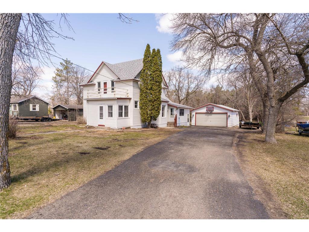 302 Dunton Street W, Battle Lake, MN, 56515 MLS 6359153 Edina Realty