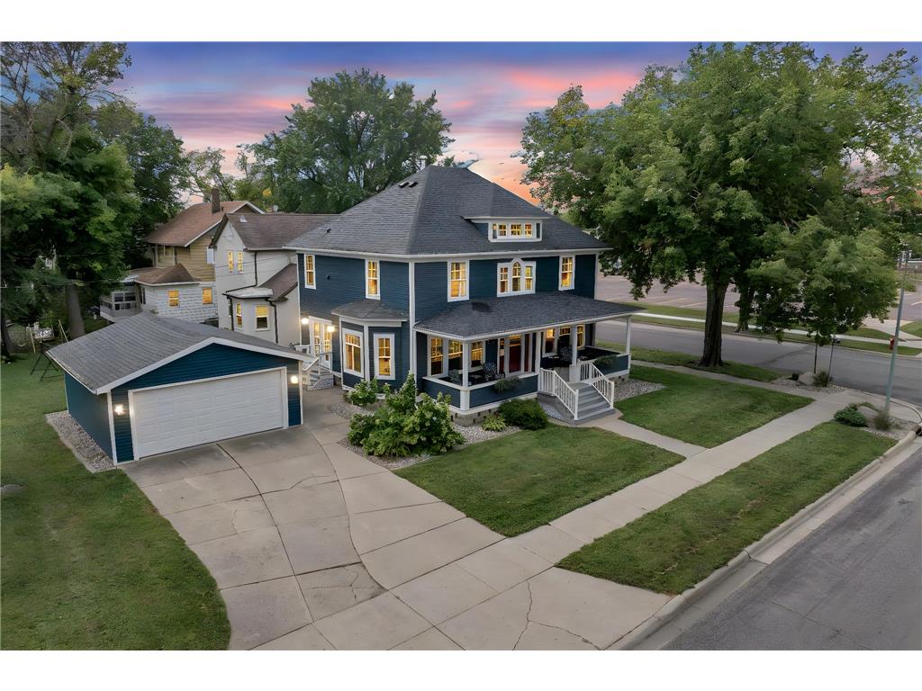 302 E 1st Street Fairmont MN 56031 6784572 image1