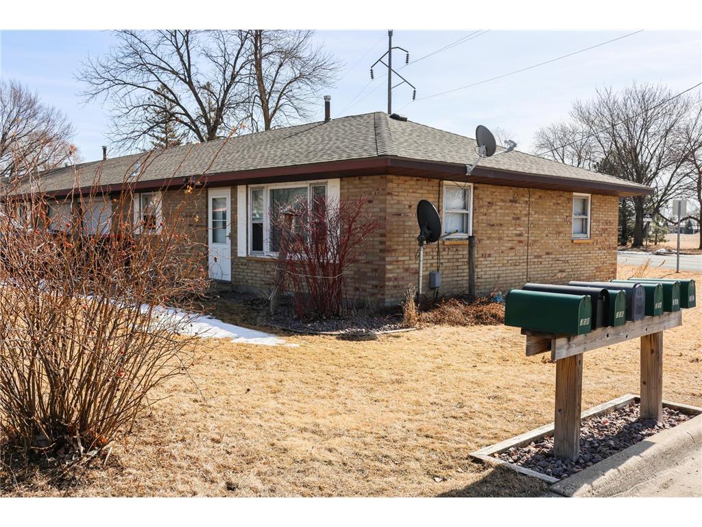 302 E Elmwood Street Arlington MN 55307 6687846 image1