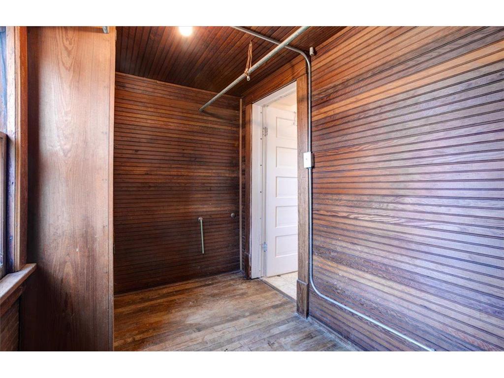 302 E Main Street Durand WI 54736 7061215 image31
