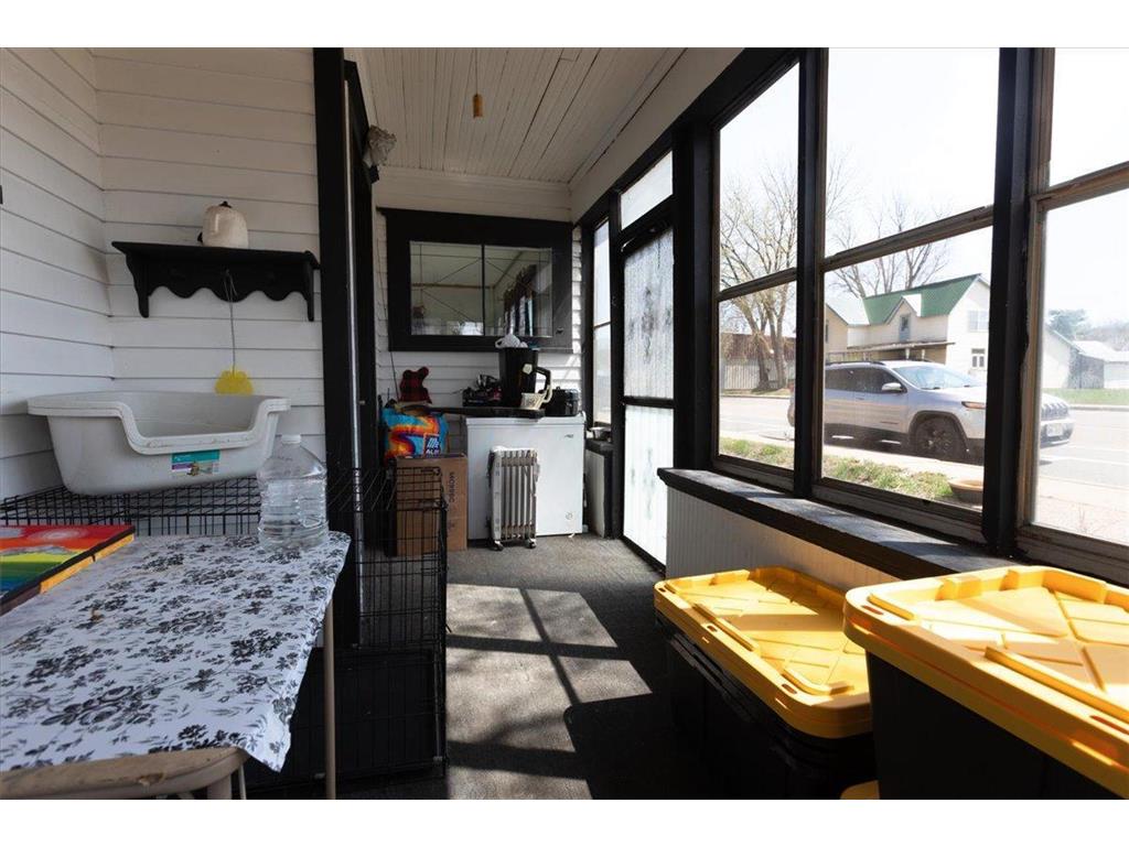 302 E Main Street Durand WI 54736 7061215 image37