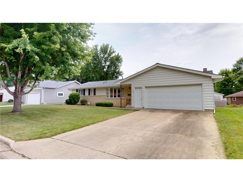 302 Glenn Road Albert Lea MN 56007 6570784 image1