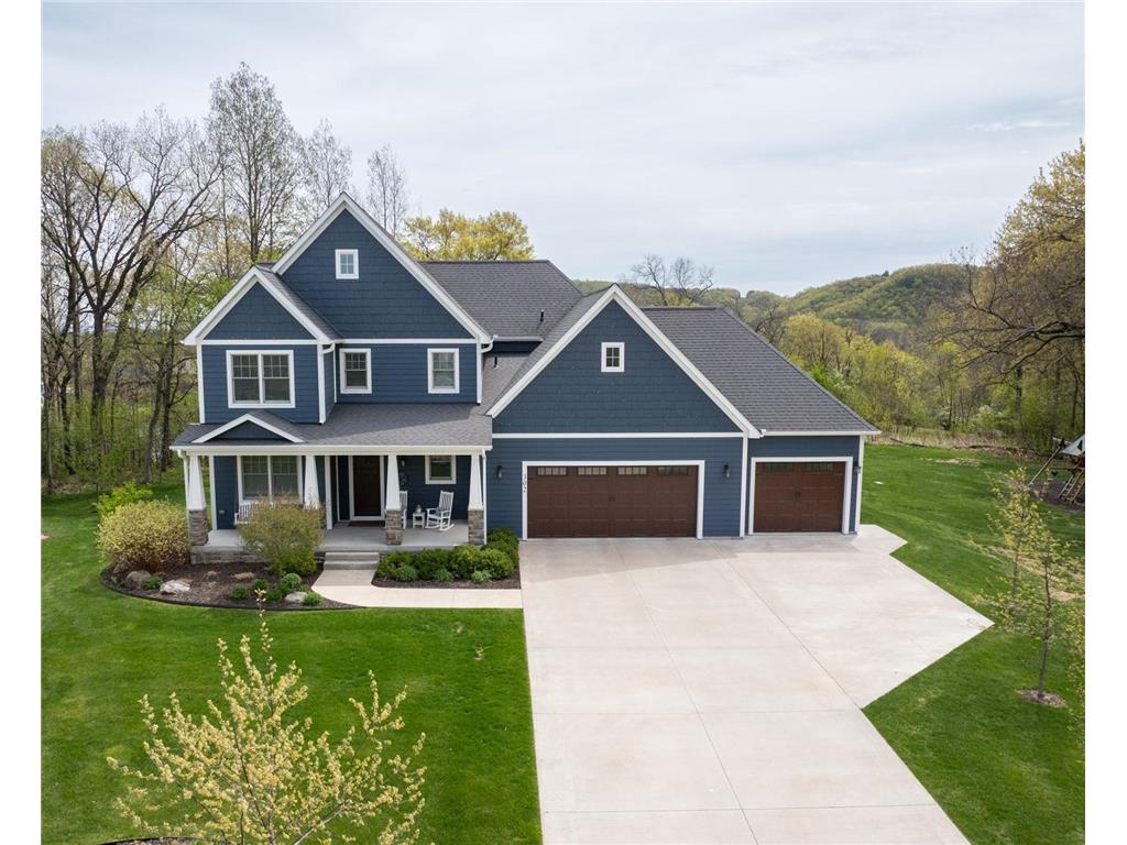 302 Grand Drive Lake City MN 55041 7066909 image1