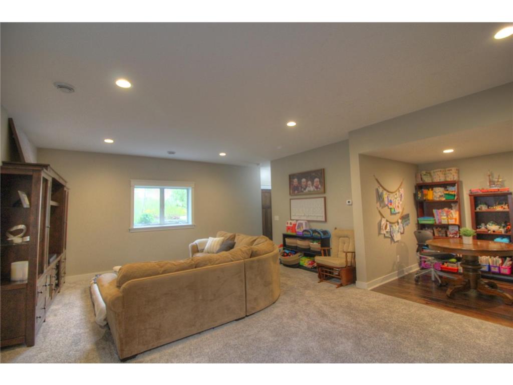 302 Grand Drive Lake City MN 55041 7066909 image48