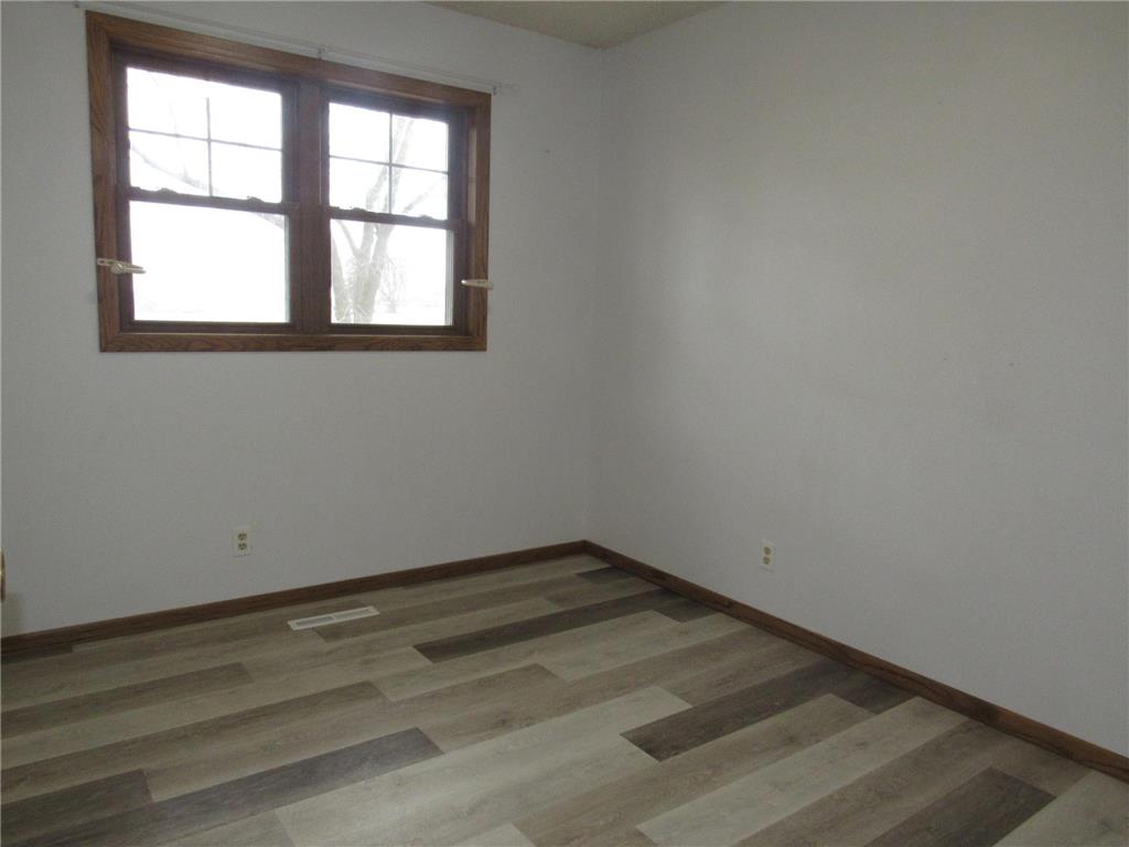 302 Mill Avenue Fulda MN 56131 6789741 image15