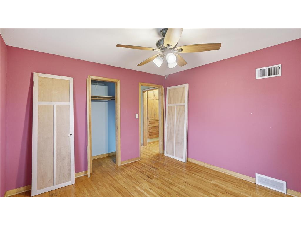 302 Minnesota Avenue E Minnesota Lake MN 56068 6819817 image9