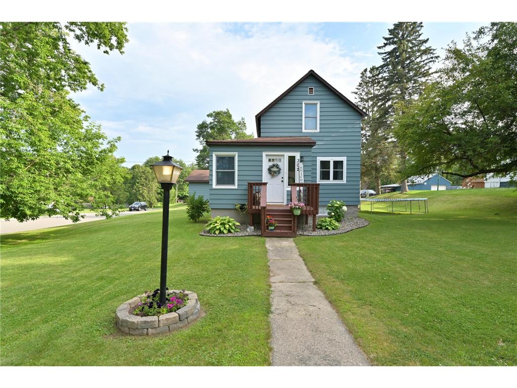 302 Mitchell Street Coleraine MN 55722 6754807 image1
