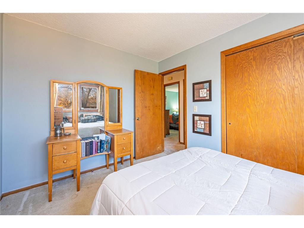 302 N Manyaska Street Sherburn MN 56171 6814104 image17