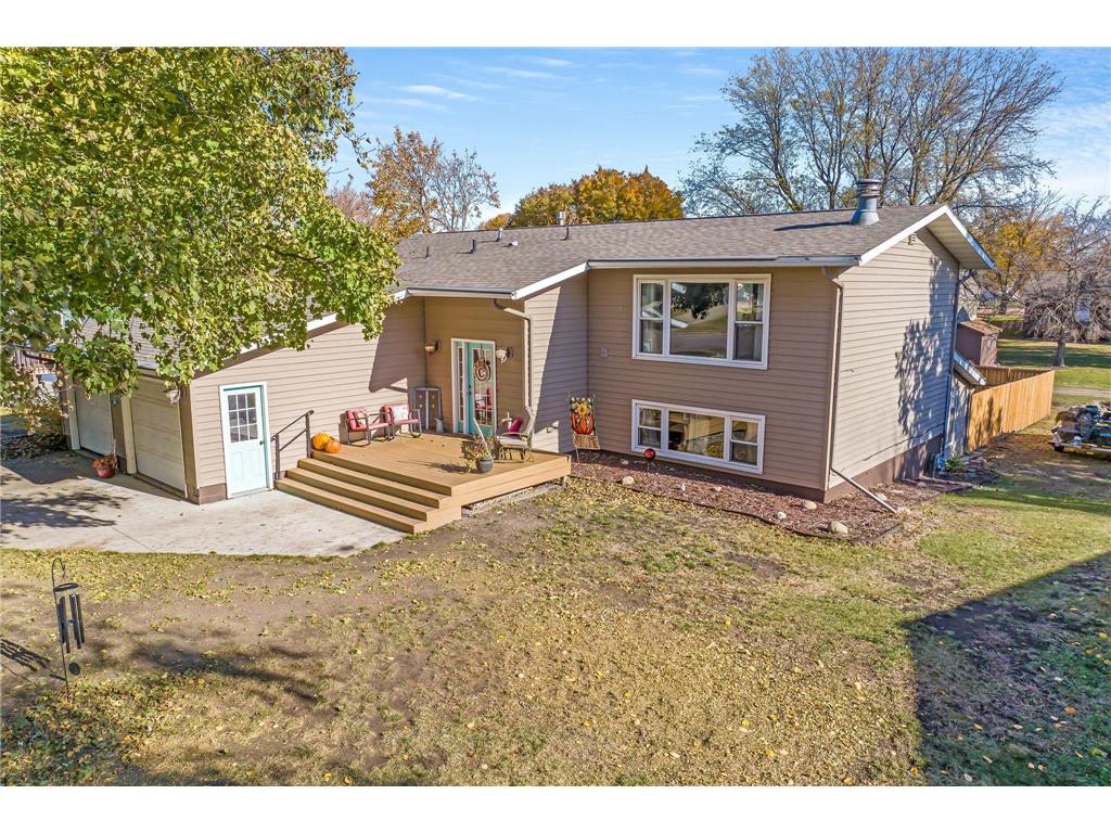 302 N Manyaska Street Sherburn MN 56171 6814104 image2