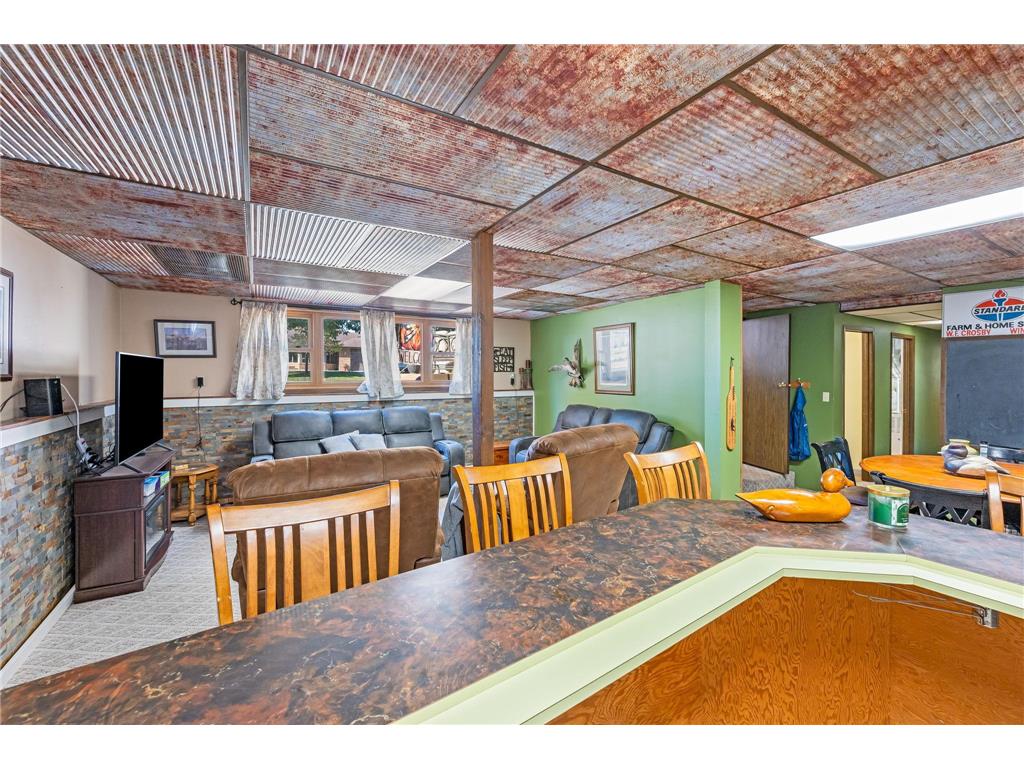 302 N Manyaska Street Sherburn MN 56171 6814104 image24