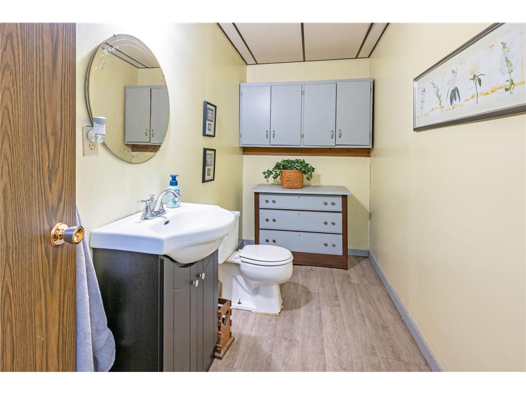 302 N Manyaska Street Sherburn MN 56171 6814104 image26