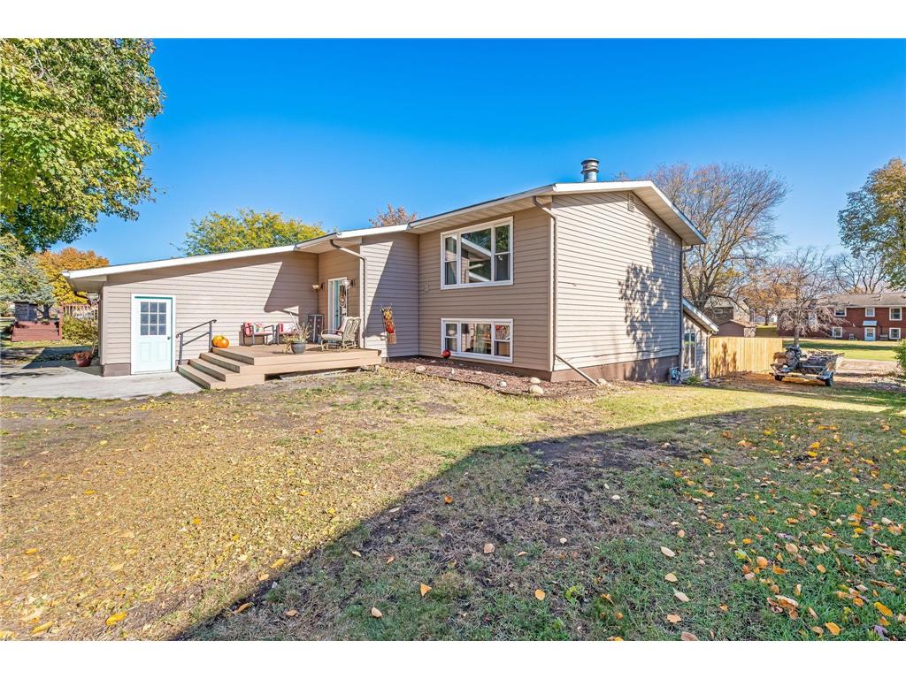 302 N Manyaska Street Sherburn MN 56171 6814104 image35