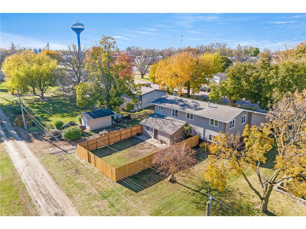 302 N Manyaska Street Sherburn MN 56171 6814104 image38