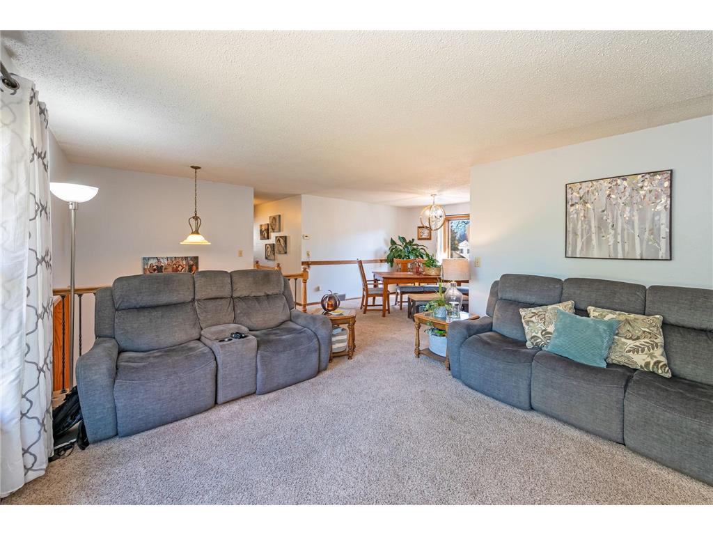 302 N Manyaska Street Sherburn MN 56171 6814104 image6