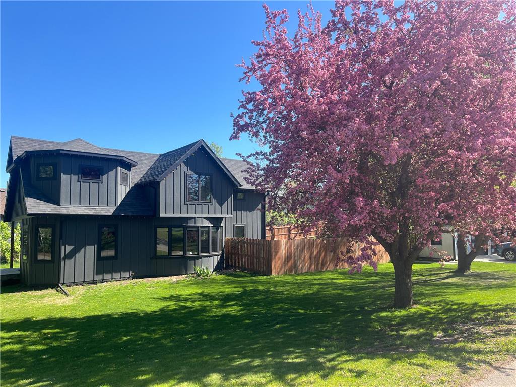 302 N Washington Avenue Battle Lake MN 56515 7082937 image1