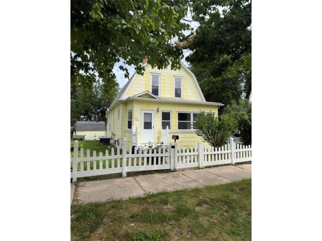 302 Nicollet Avenue North Mankato MN 56003 7094946 image2