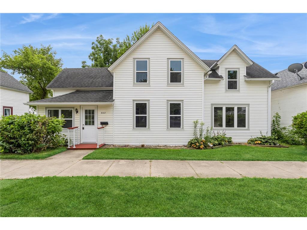 302 Oak Avenue SW Montgomery MN 56069 6585594 image1