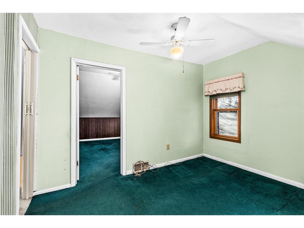 302 River Bluff Avenue Sandstone MN 55072 7022201 image18