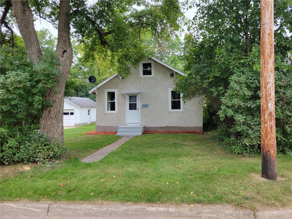 302 SE 15th Street Brainerd MN 56401 6423205 image1