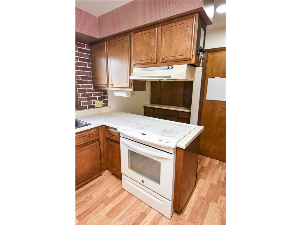 302 Sherwood Avenue N Thief River Falls MN 56701 6726398 image12