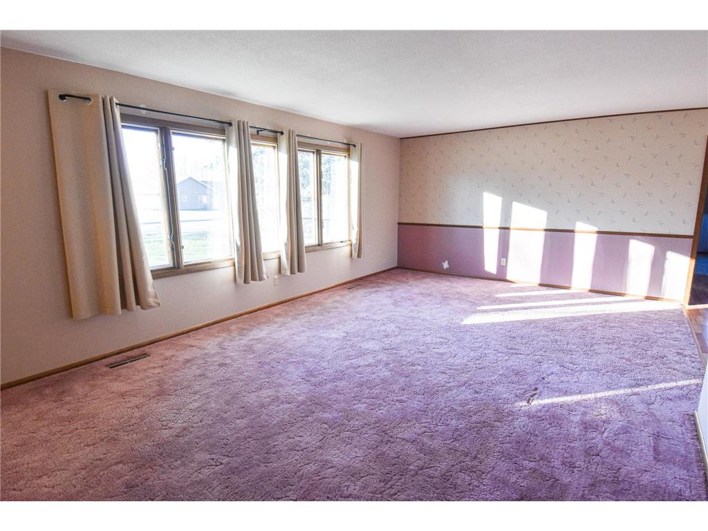 302 Sherwood Avenue N Thief River Falls MN 56701 6726398 image3