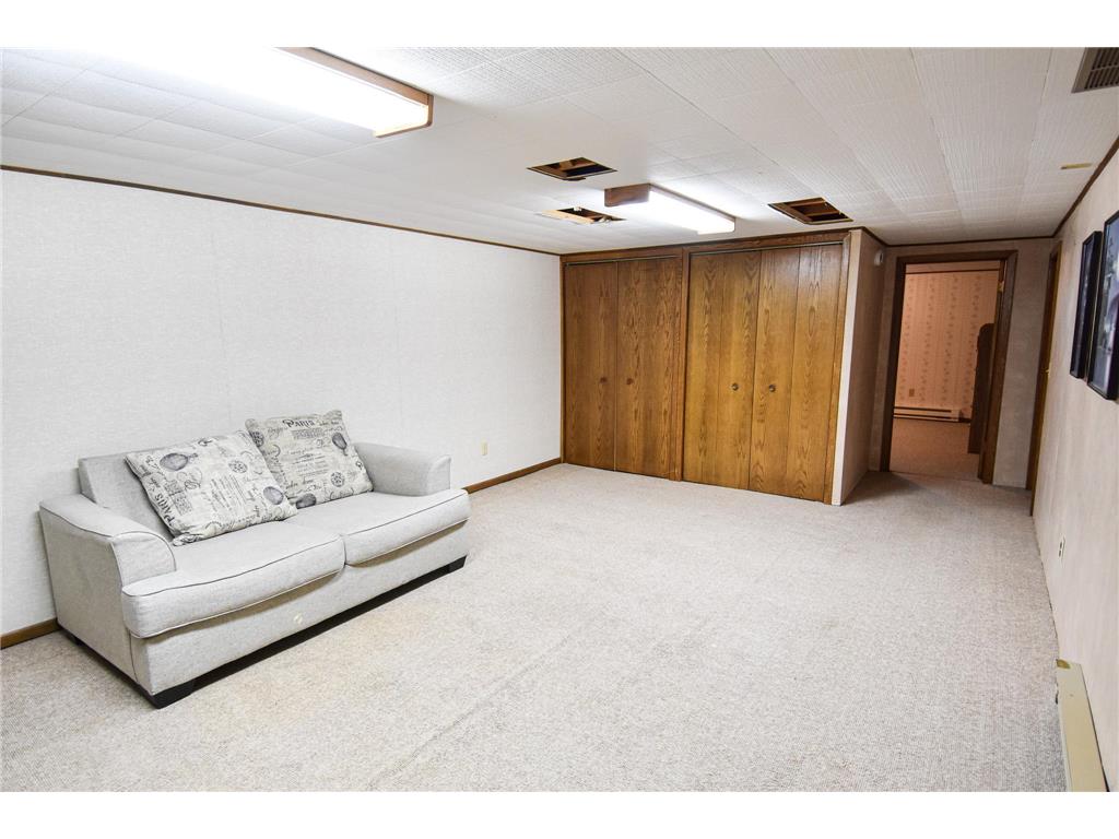 302 Sherwood Avenue N Thief River Falls MN 56701 6726398 image30