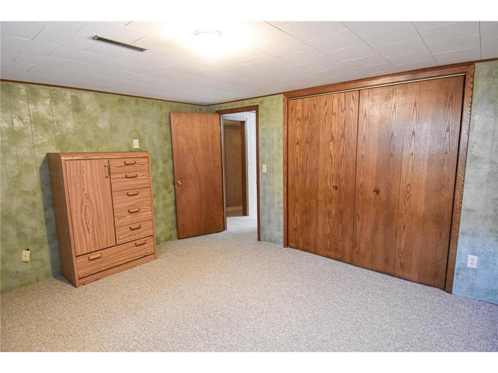 302 Sherwood Avenue N Thief River Falls MN 56701 6726398 image33