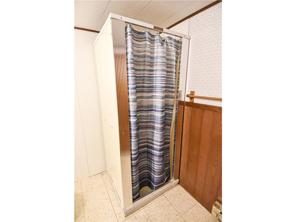 302 Sherwood Avenue N Thief River Falls MN 56701 6726398 image37